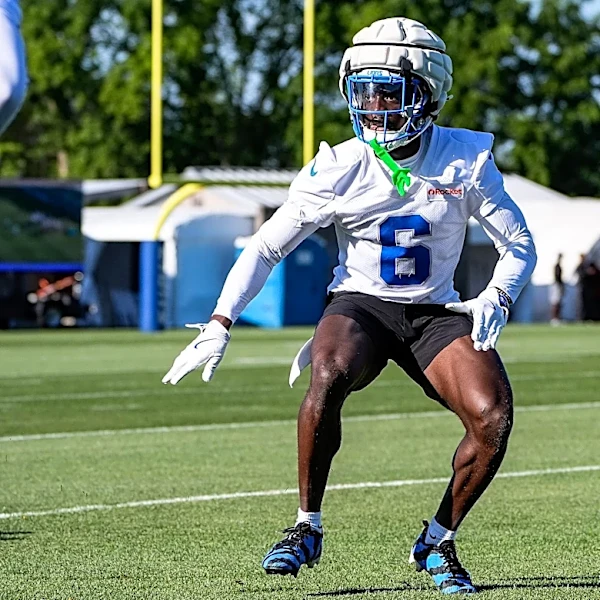 Dan Campbell speaks on Seattle Seahawks agreeing to sign Terrion Arnold