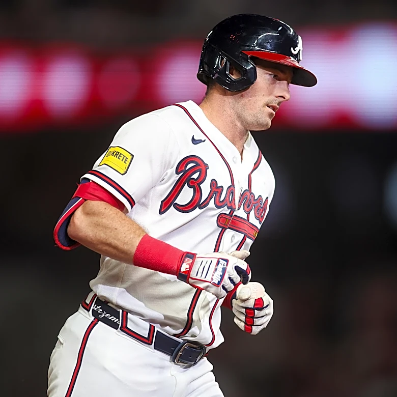 Mike Yastrzemski moves up in order for series finale vs. Diamondbacks
