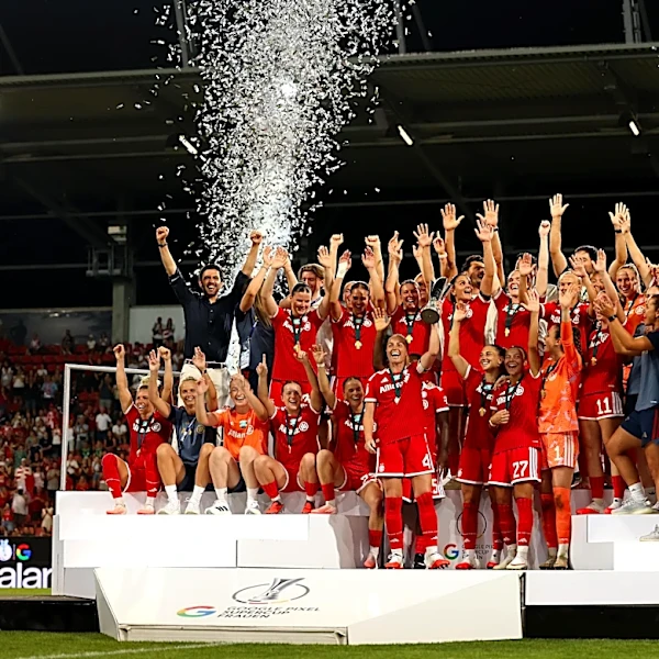Bayern Munich Frauen complete Supercup three-peat