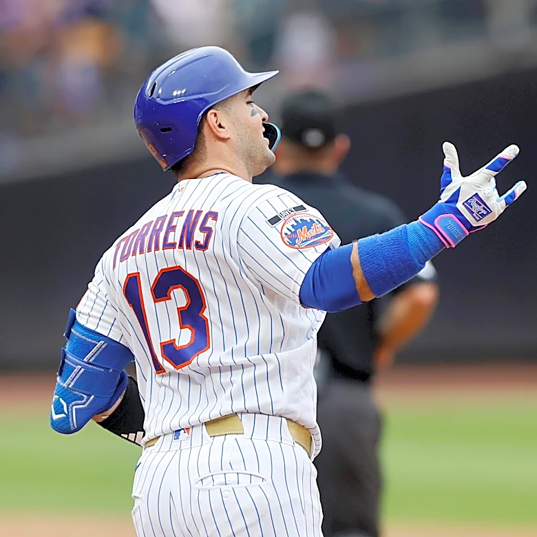 Mets sweep the Nationals behind Luis Torrens and Christian Scott