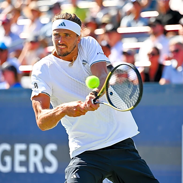 Tennis star Alexander Zverev has dream of playing at the Allianz Arena