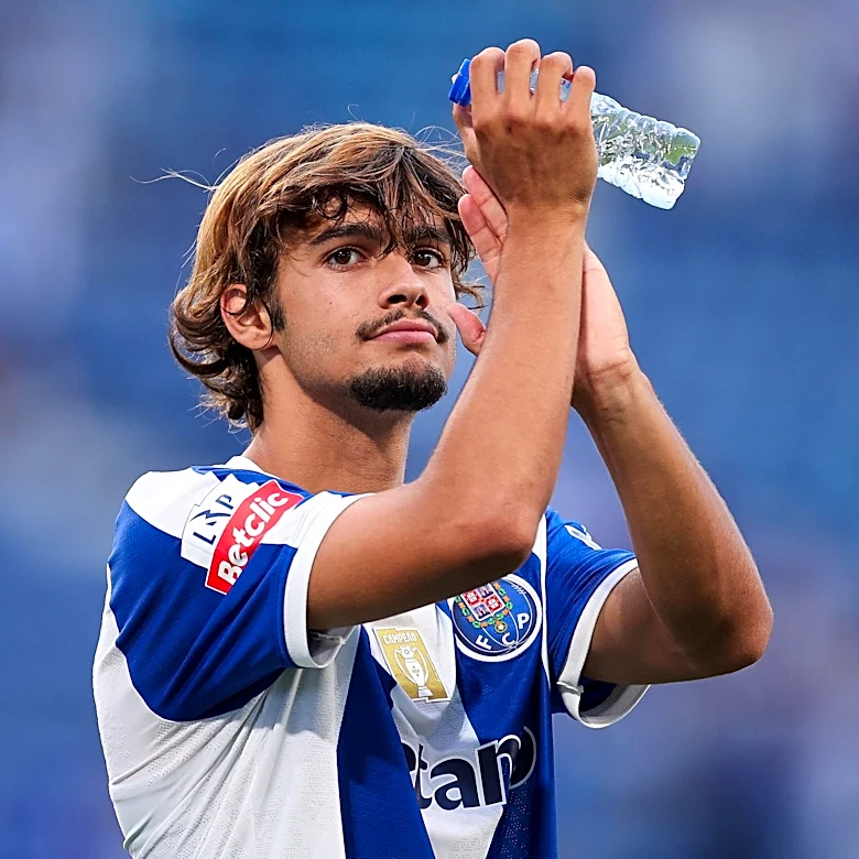 Roma Eye Double Left-Wing Boost With Mora and Fofana