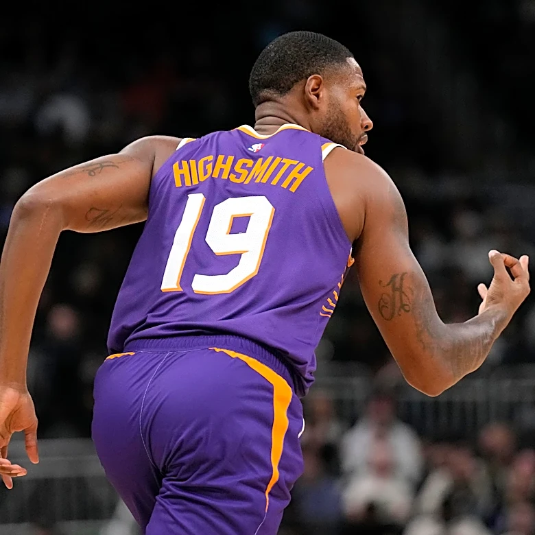 Haywood Highsmith cleared waivers and found his way back to Phoenix
