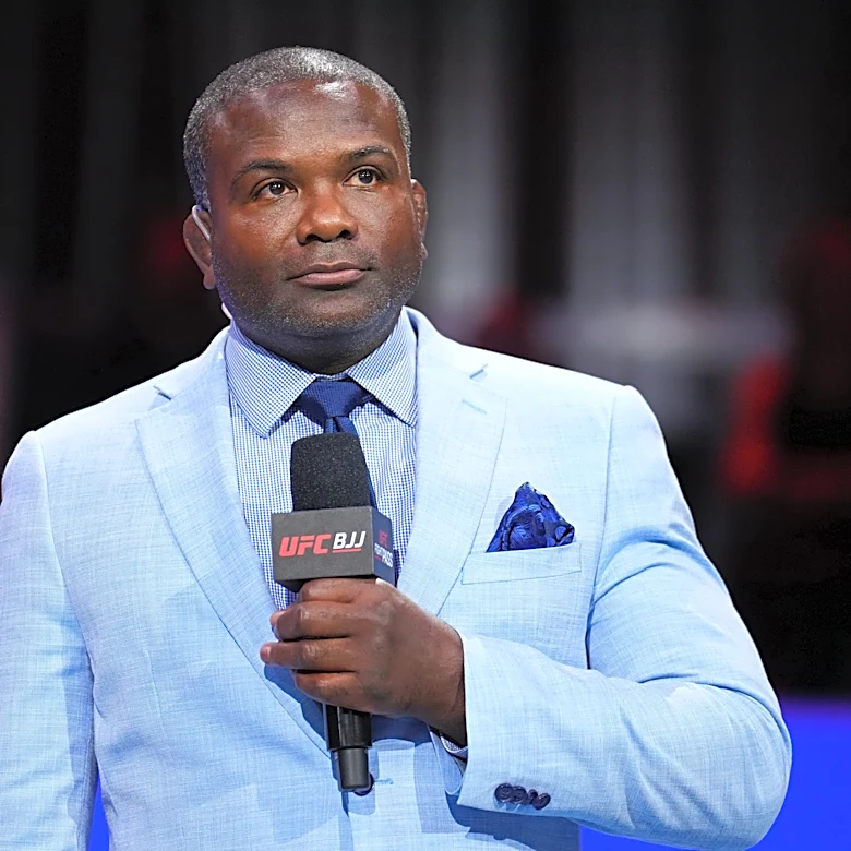 Din Thomas apologizes to Gillian Robertson for his ‘despicable’ decision to retire at UFC 330
