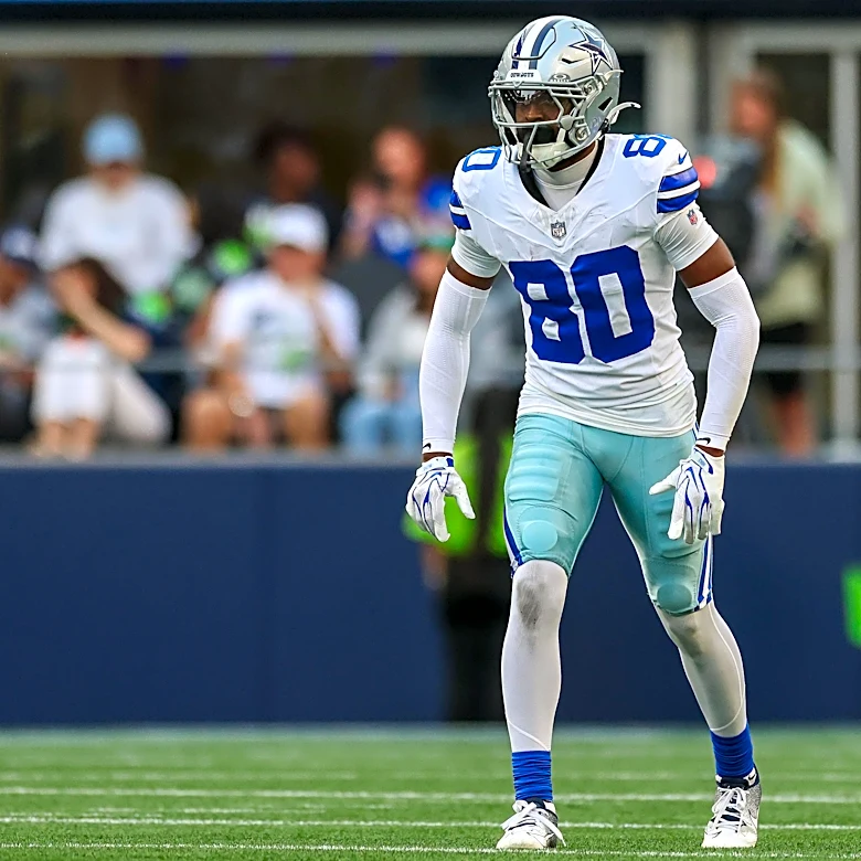 Cowboys roster move: Traeshon Holden cut to make room for Von Miller