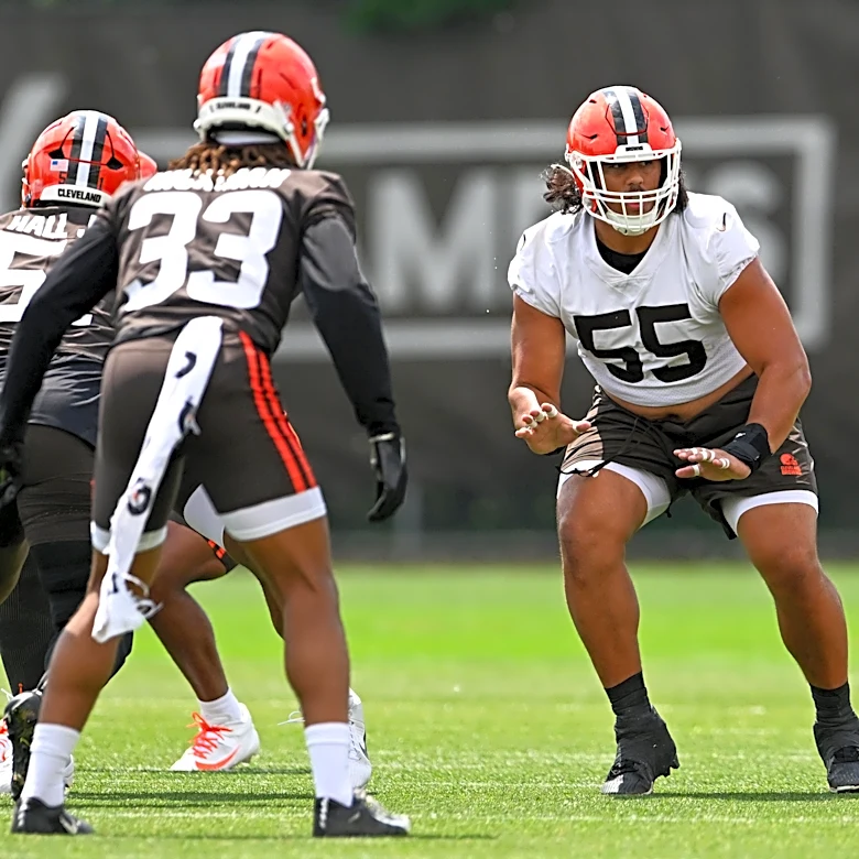 Browns rookie Spencer Fano gets love from national analyst after 1st preseason game: Video