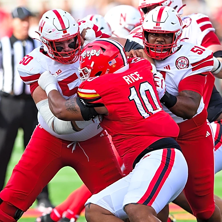 Dolphins sign defensive lineman; waive safety