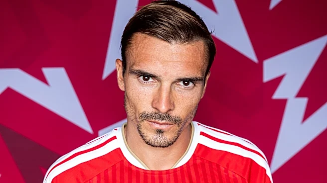 Bayern Munich News: Newcastle United to step up chase for FC Bayern’s João Palhinha; FC Barcelona scoping Arsenal attacker; and MORE!