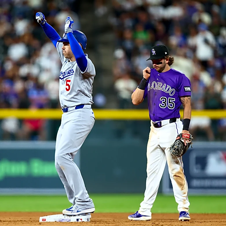 Ohtani, Muncy blast Rockies in 11-5 Dodger win