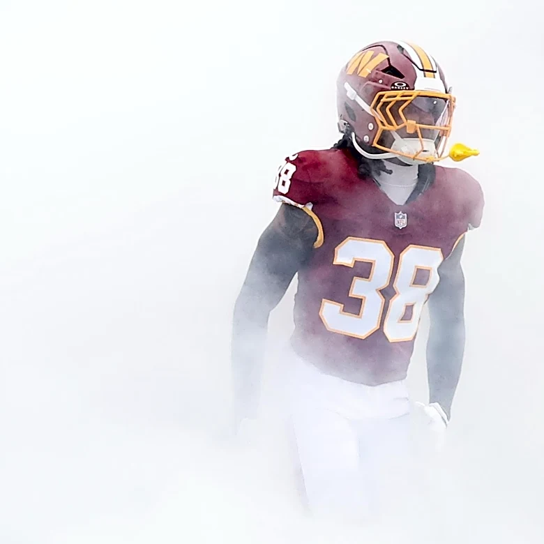 At Commanders training camp, Fred Davis II persists toward his longtime NFL dream