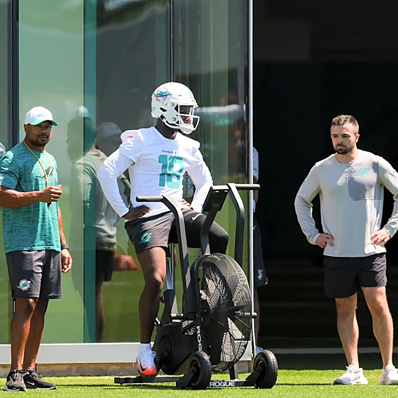 Miami Dolphins news: WR Chris Bell activated as Preseason Week 2 begins