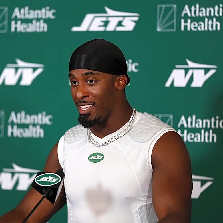 New York Jets Flight Connections 08/18/26