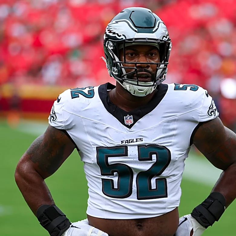 Za’Darius Smith returns to the NFL after retiring while on the Eagles last year