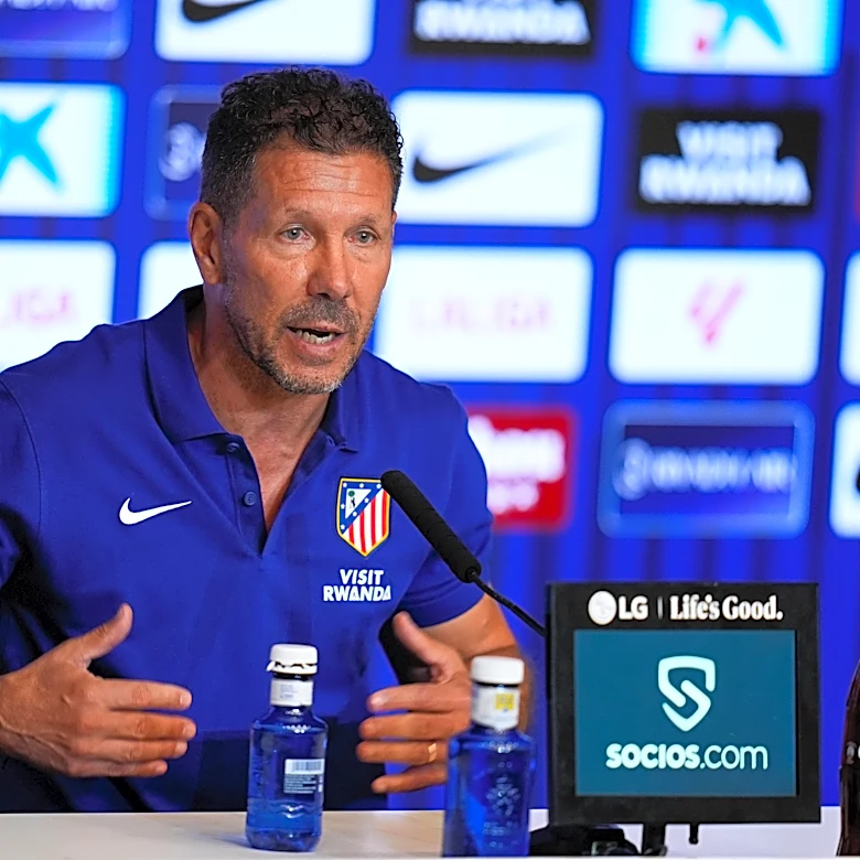 Simeone: “Atlético need to build a team around Julián”