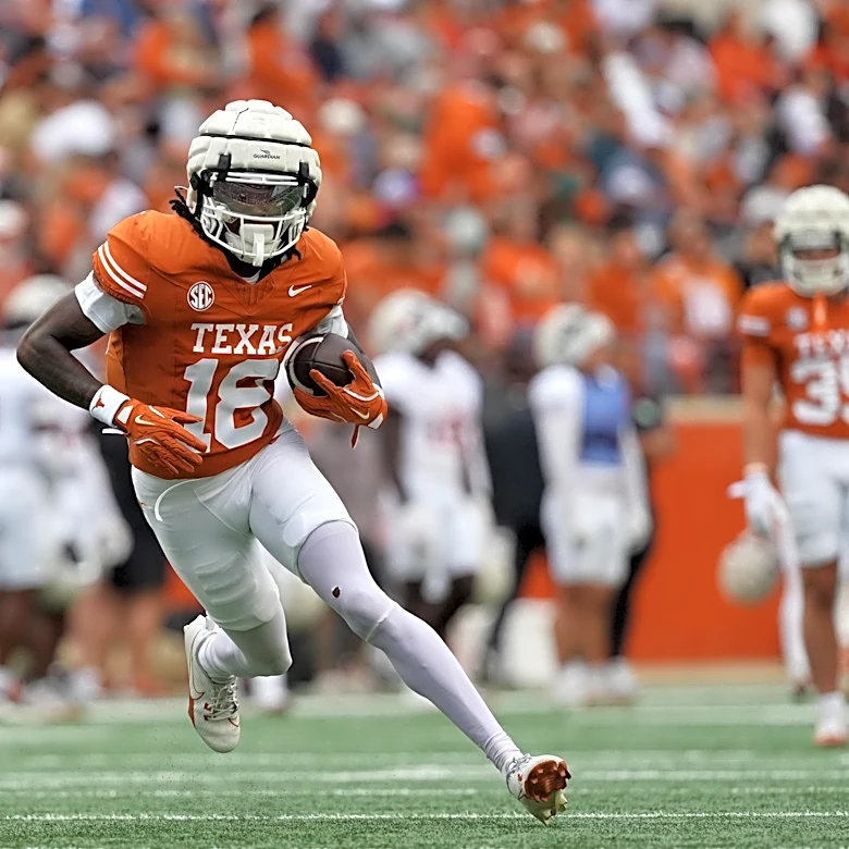 Enough Texas WRs have earned trust to expand rotation