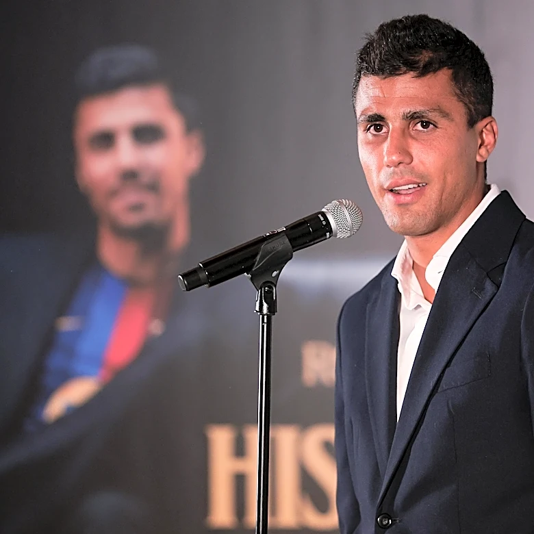 ‘Barcelona was my first choice’ – Rodri talks Hansi Flick, Sergio Busquets and Marc Bernal after transfer