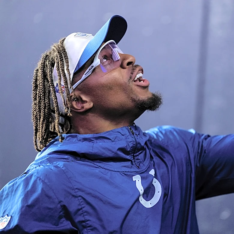 Colts star running back Jonathan Taylor cracks Top 20 of NFL Top 100