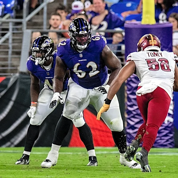 Ravens reunite with David Sharpe to shore up offensive tackle depth