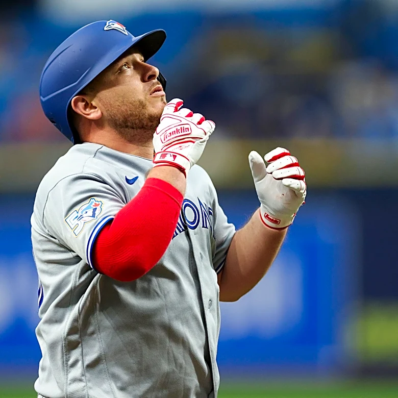 Kirk Drives In Three, Jays Beat Rays