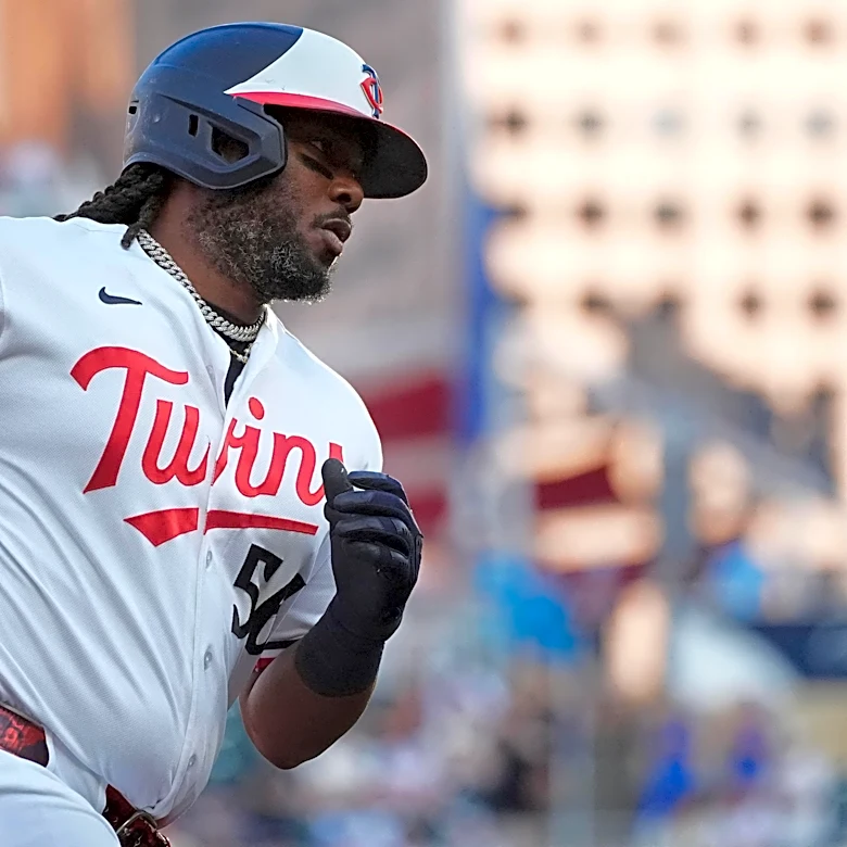 Twins 4, Braves 1: For whom the Bell tolls