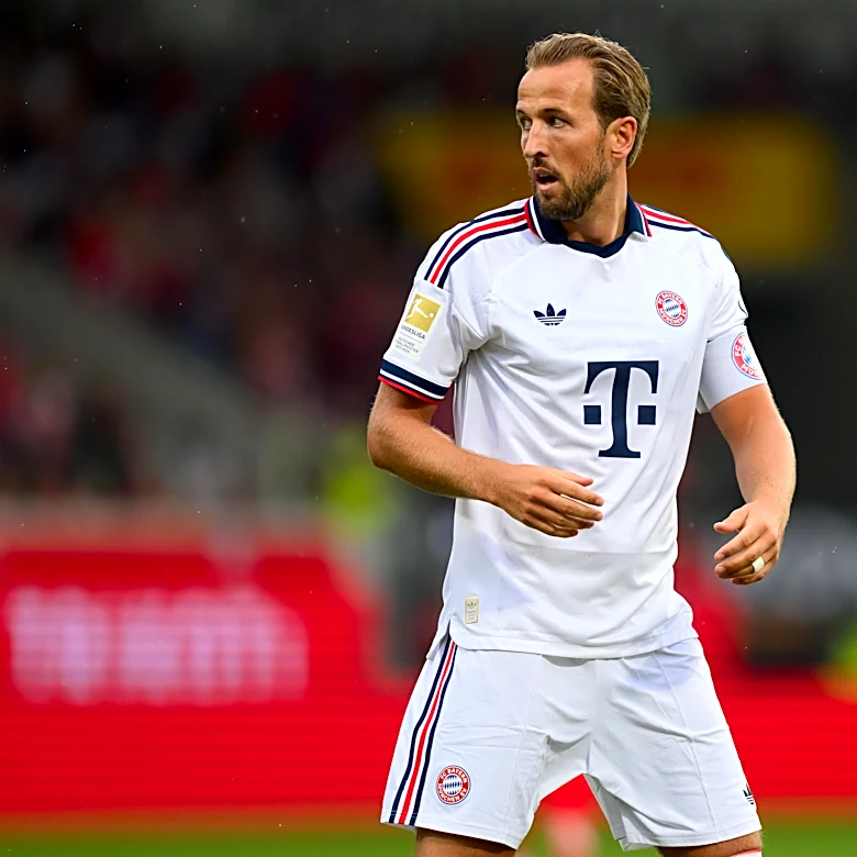 Bayern Munich preparing award ceremony for Harry Kane