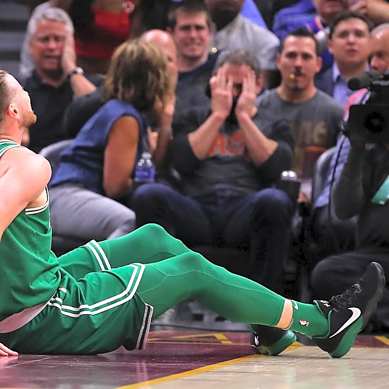 What if Gordon Hayward stayed healthy in Boston?