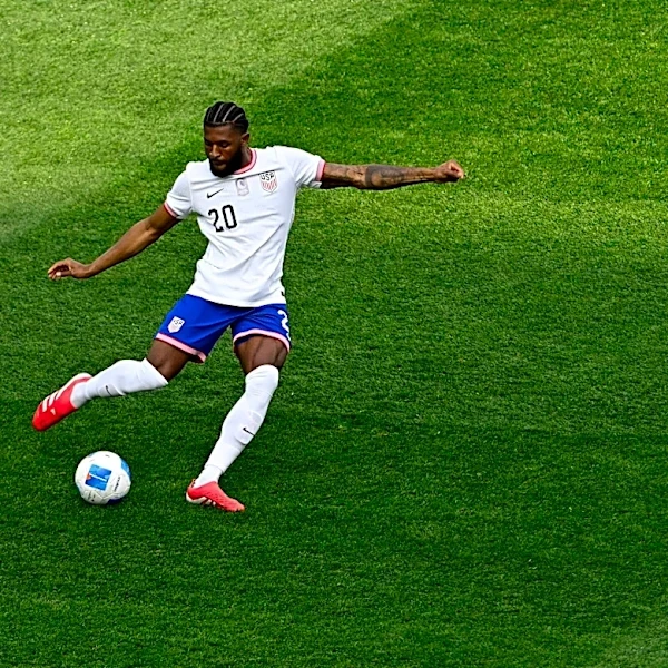 USMNT defender Mark McKenzie reportedly returning to MLS
