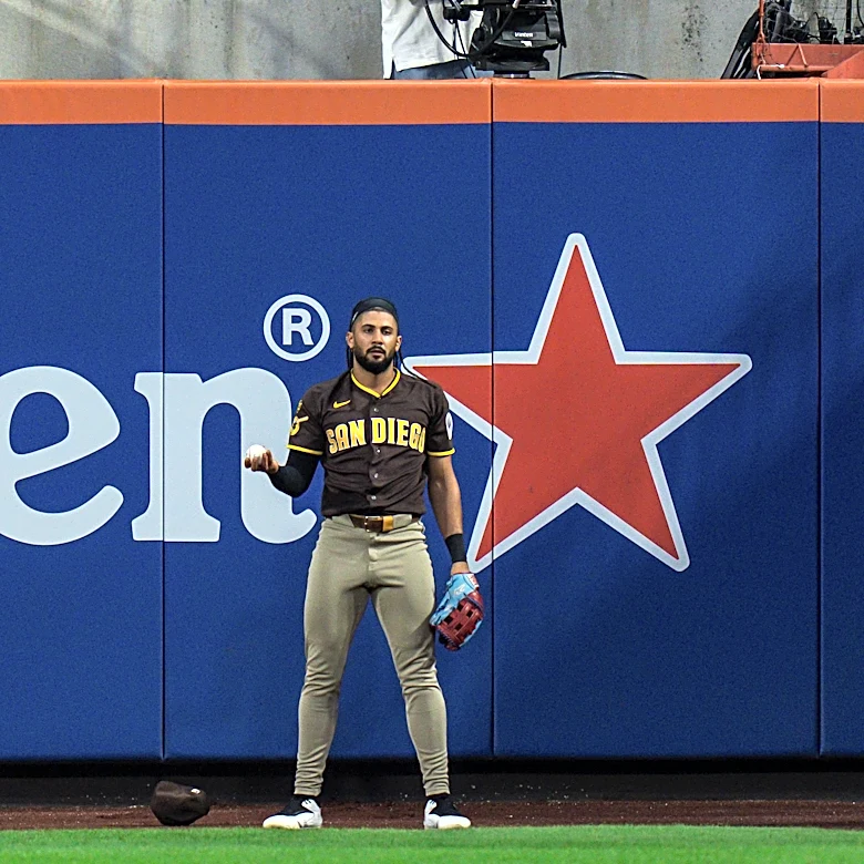 Fernando Tatis Jr. turns in game for the ages as San Diego forces rubber match