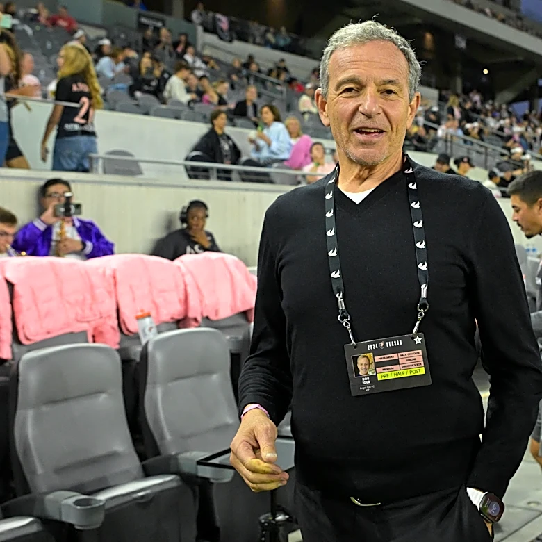 Should Lakers fans be optimistic about the new ownership?