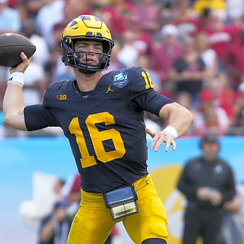 Former Michigan QB Davis Warren named Stanford’s starter