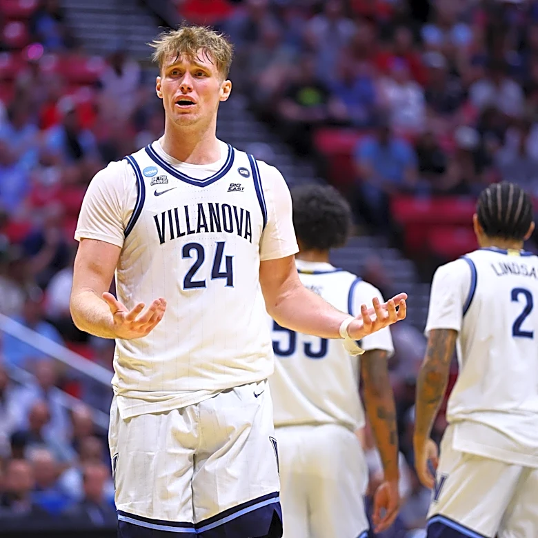 Former Villanova center commits to Oklahoma