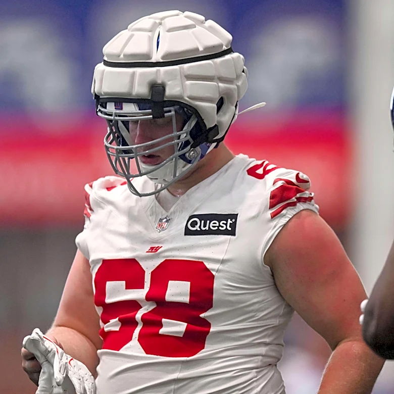NY Giants roster moves: Defensive tackle waived last month is back with team