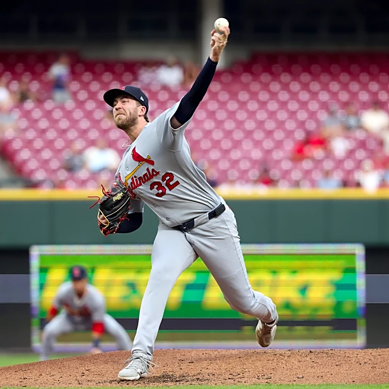 St. Louis Cardinals Late Blunders Help Cincinnati Reds Win Wednesday