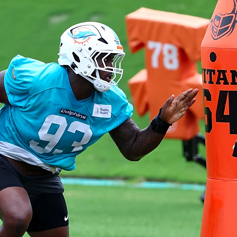 Miami Dolphins news: Reason for optimism, Zeek Biggers potential, Giants joint practice ‘rules’
