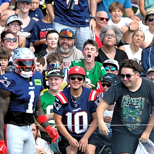 Eagles-Patriots training camp practice updates, Day 2