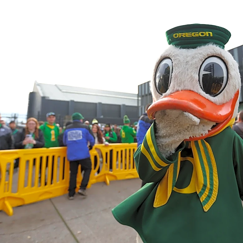 Oregon Ducks Acrobatics and Tumbling: Summer Roster Review