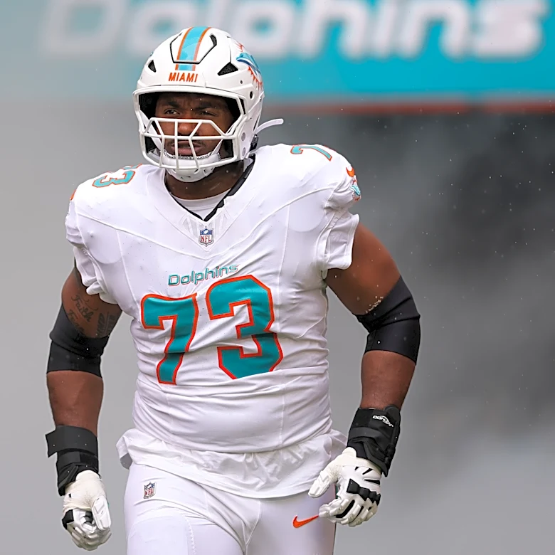 Dolphins tackle Austin Jackson ejected from Giants joint practice