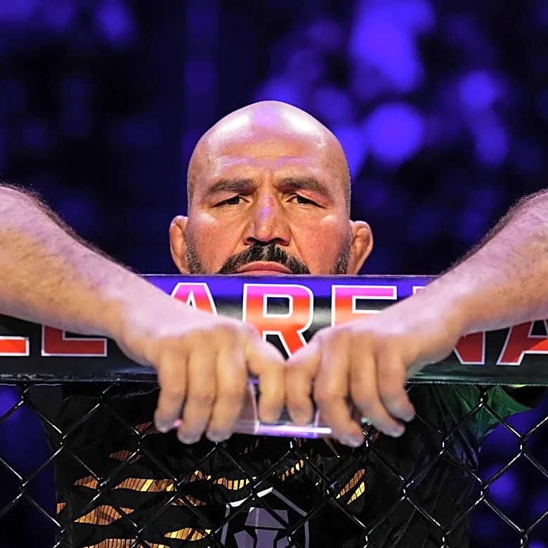 Glover Teixeira vs. Shogun Rua boxing match NOT a friendly exhibition — ‘I’m going to take his head off’
