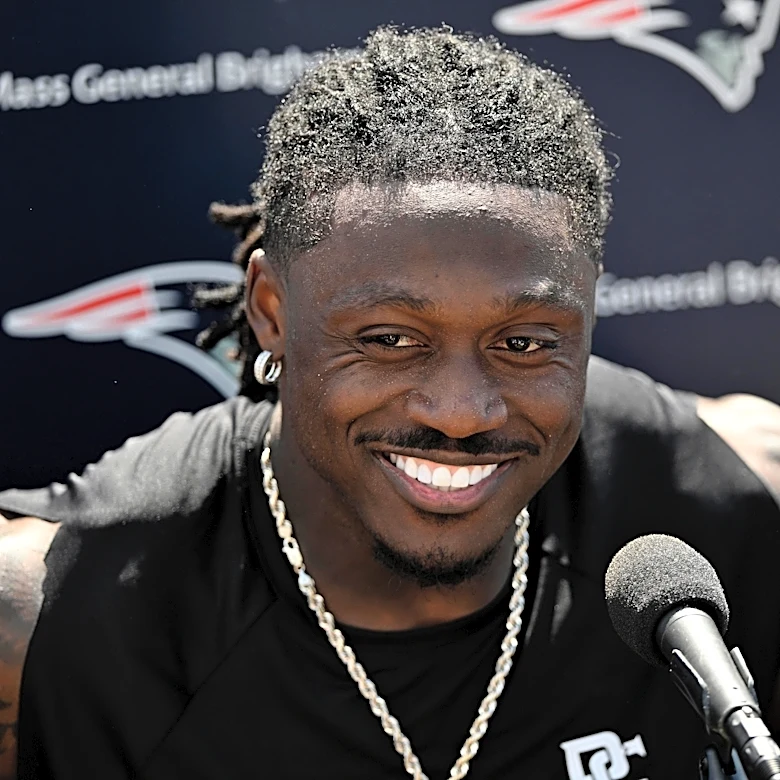 Really wishing we’d seen THIS A.J. Brown in 2025