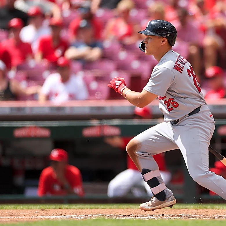 St. Louis Cardinals Win Series on Wild 9th-Inning 2-Out Error by Reds