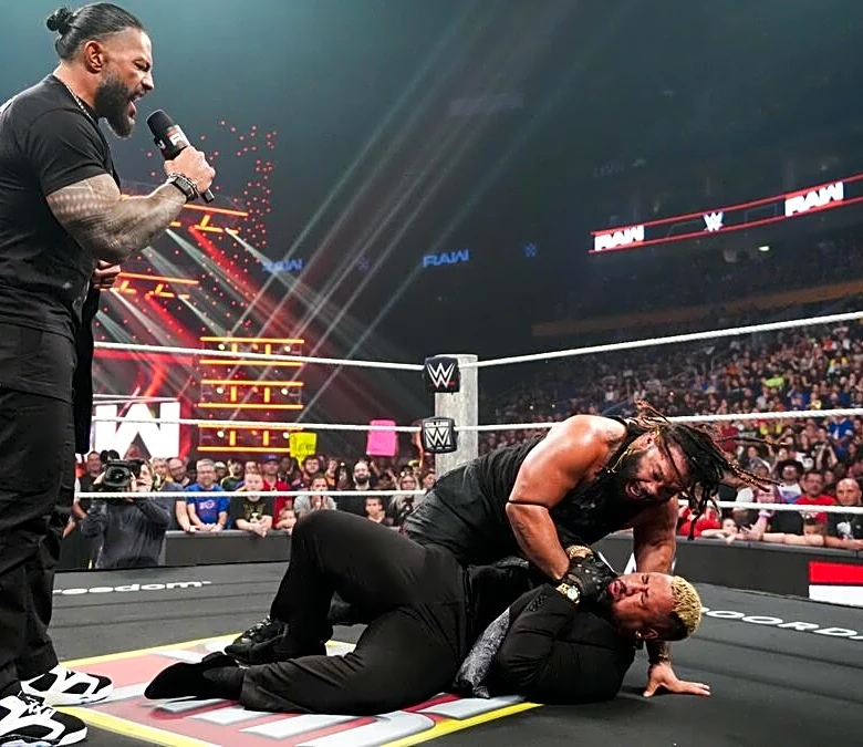 Is Roman Reigns a Hero or a Heel? What His Ambiguity Reveals About WWE’s Creative Rut