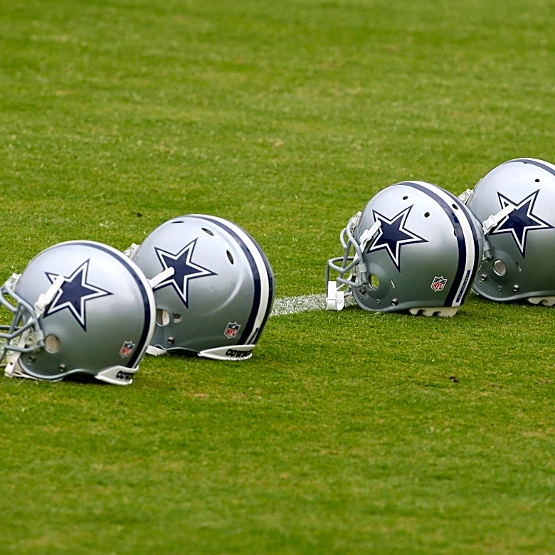 Cowboys injury updates: James Houston, Jay Toia exit Thursday’s practice