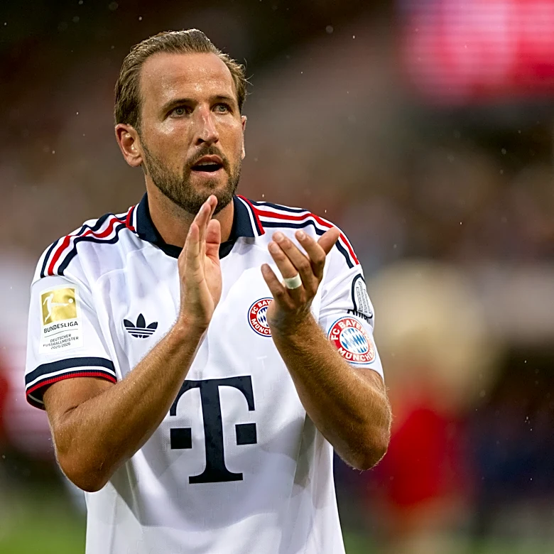 ‘Harry Kane would absolutely run riot’ – Barcelona told Bayern star is perfect Robert Lewandowski replacement