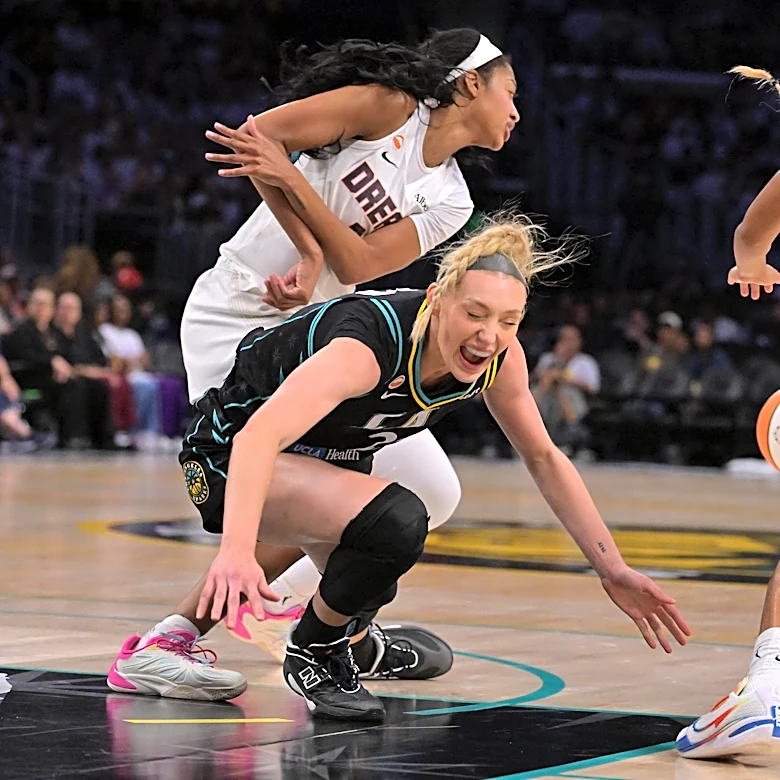 Sparks to Dream lose in yet another blowout defeat