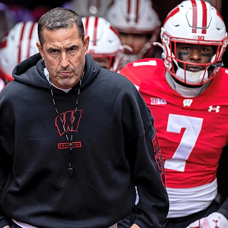 The 5 most glaring questions for the Badgers heading into the season
