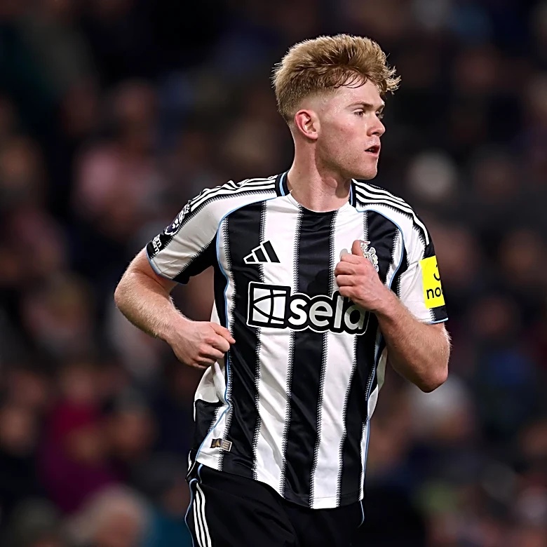 Newcastle Makes Lewis Hall Move as Manchester United Links Intensify