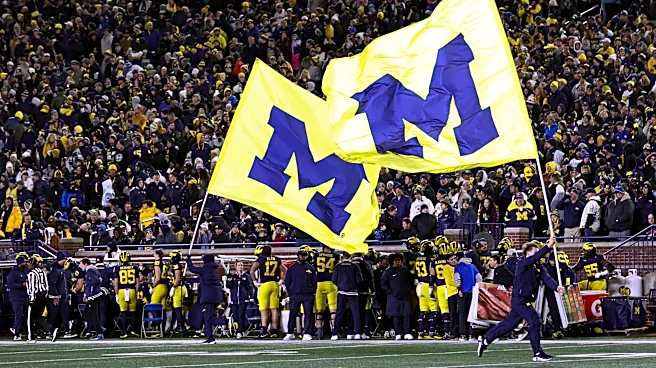 Michigan Football freshman OL suffers season-ending injury in fall camp