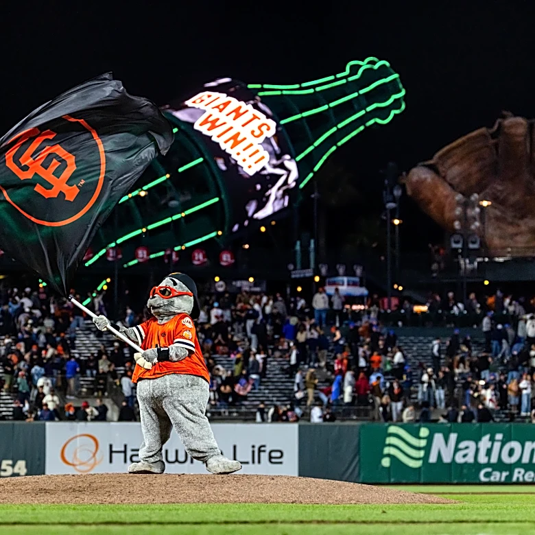 Rafael Devers returns to Fenway Park with San Francisco Giants