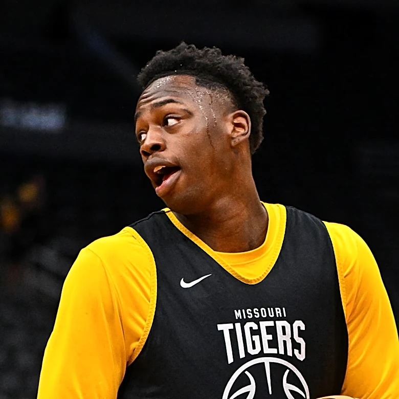 Positive update on Mark Mitchell, who just entered the transfer portal