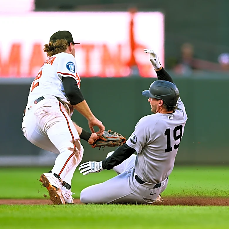 Yankees place Ryan McMahon on IL, recall Max Schuemann